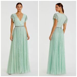 Mac Duggal 5502 Green Sequined Wrap Over Ruffled Cap Sleeve Gown Size 2